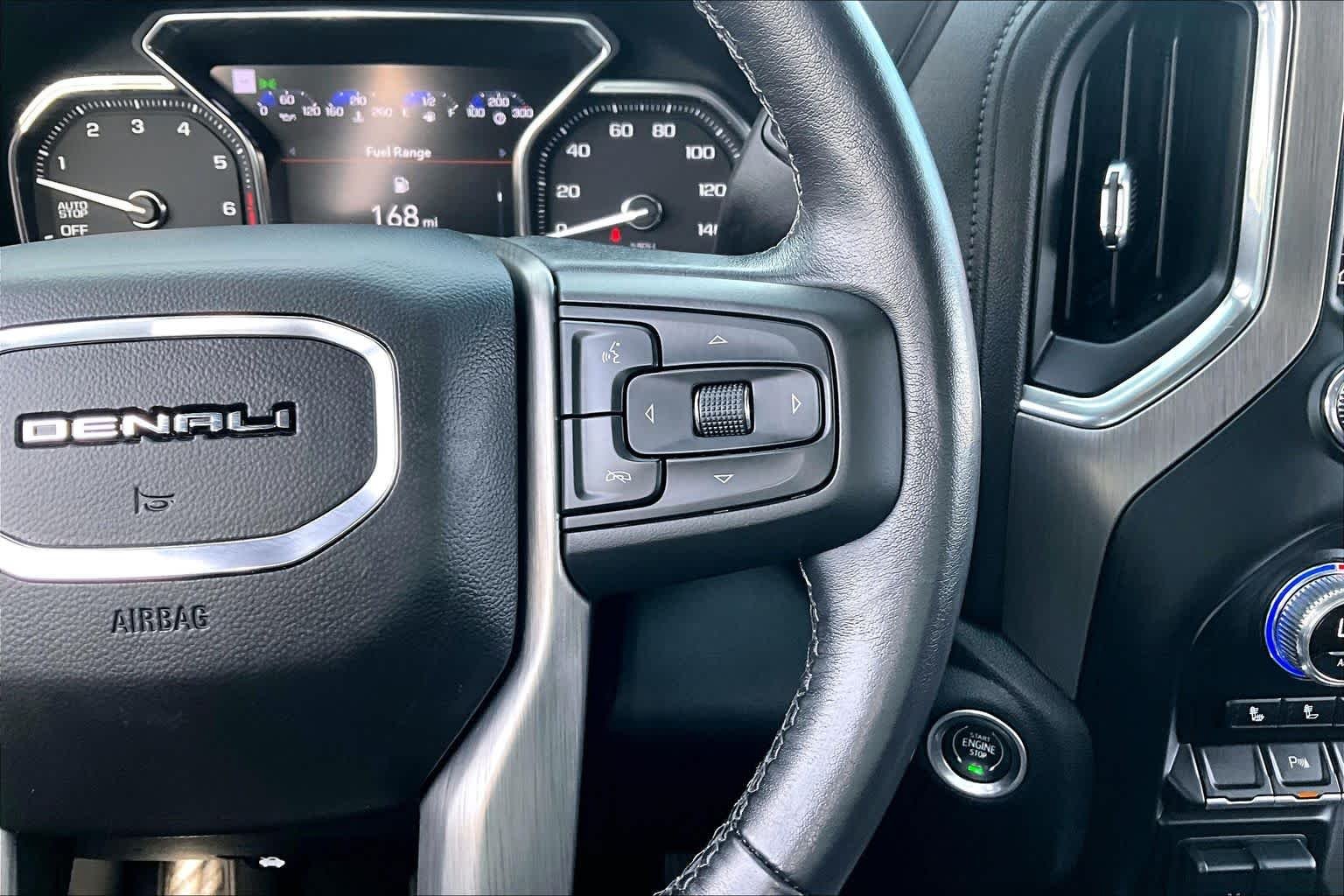 Used 2022 White Frost Tricoat GMC Denali image 25