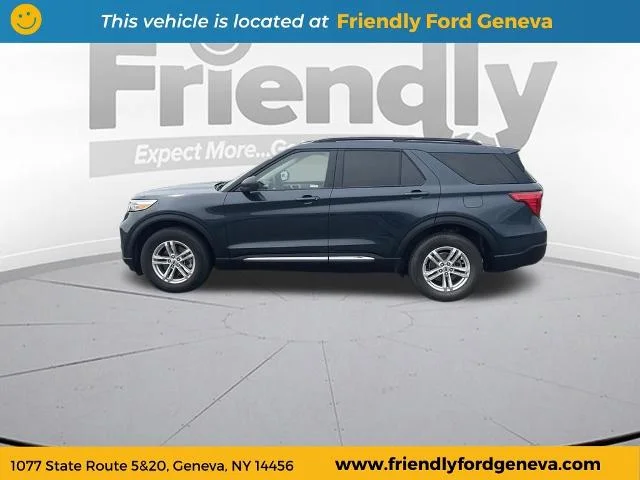 Used 2023 Blue Metallic Ford XLT image 8
