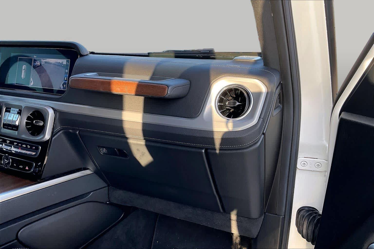 Certified Used 2021 Polar White Mercedes-Benz G 550 image 18