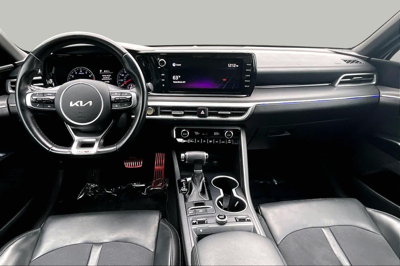 Used 2022 Glacial White Pearl Kia GT-Line image 16