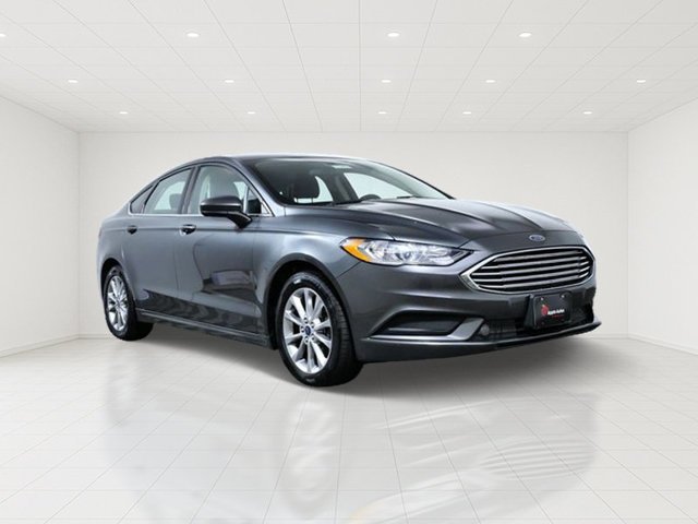 Certified Used 2017 Gray Ford SE image 1