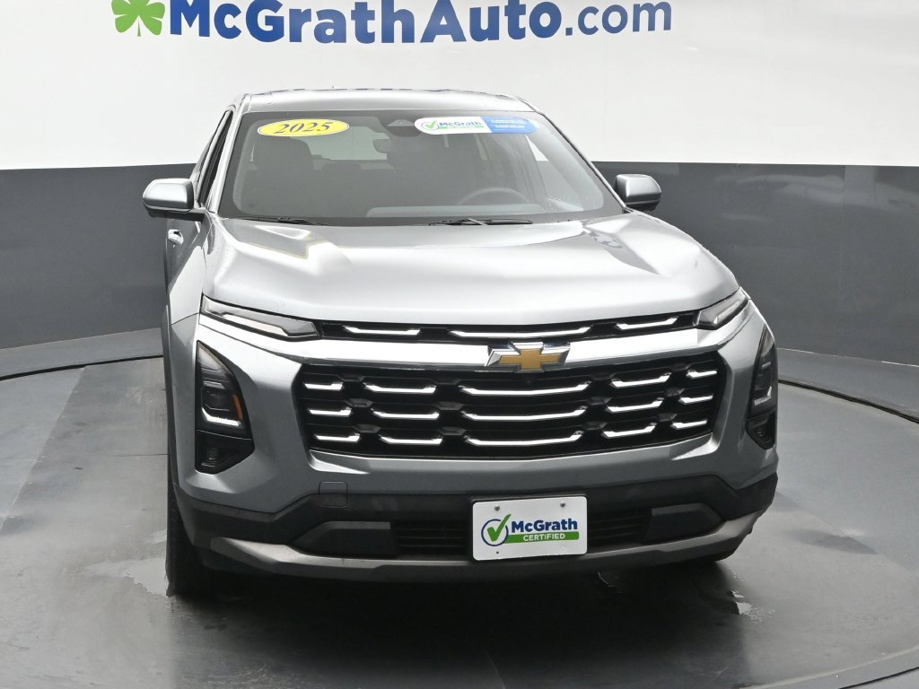 Used 2025 Gray Chevrolet LT image 5