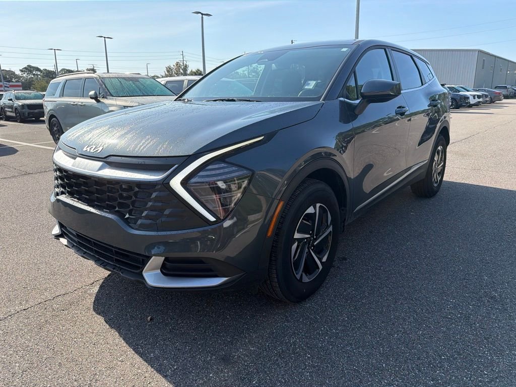 Certified Used 2025 Gray Kia LX image 9