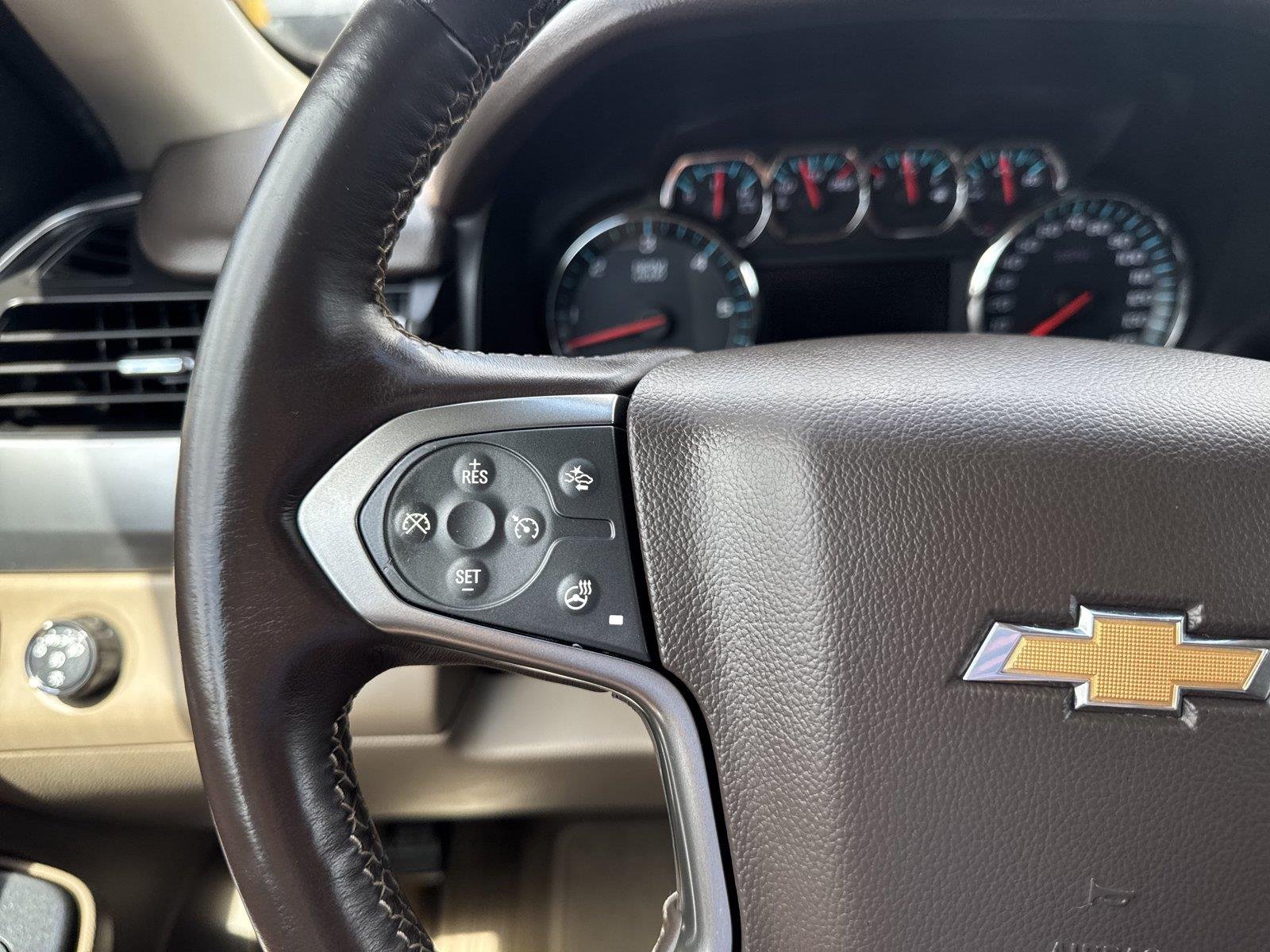Used 2020 SIREN RED TINTCOAT Chevrolet LT image 22