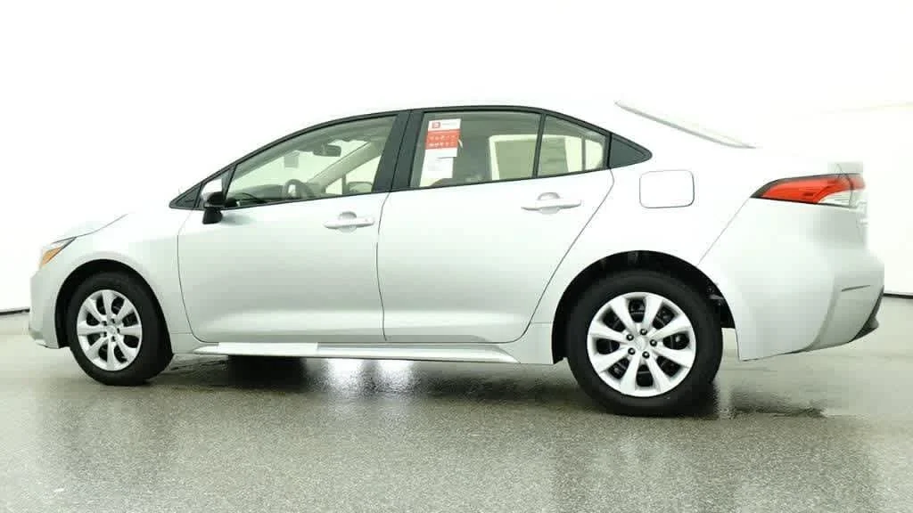 New 2026 Classic Silver Metallic Toyota Hybrid LE image 20