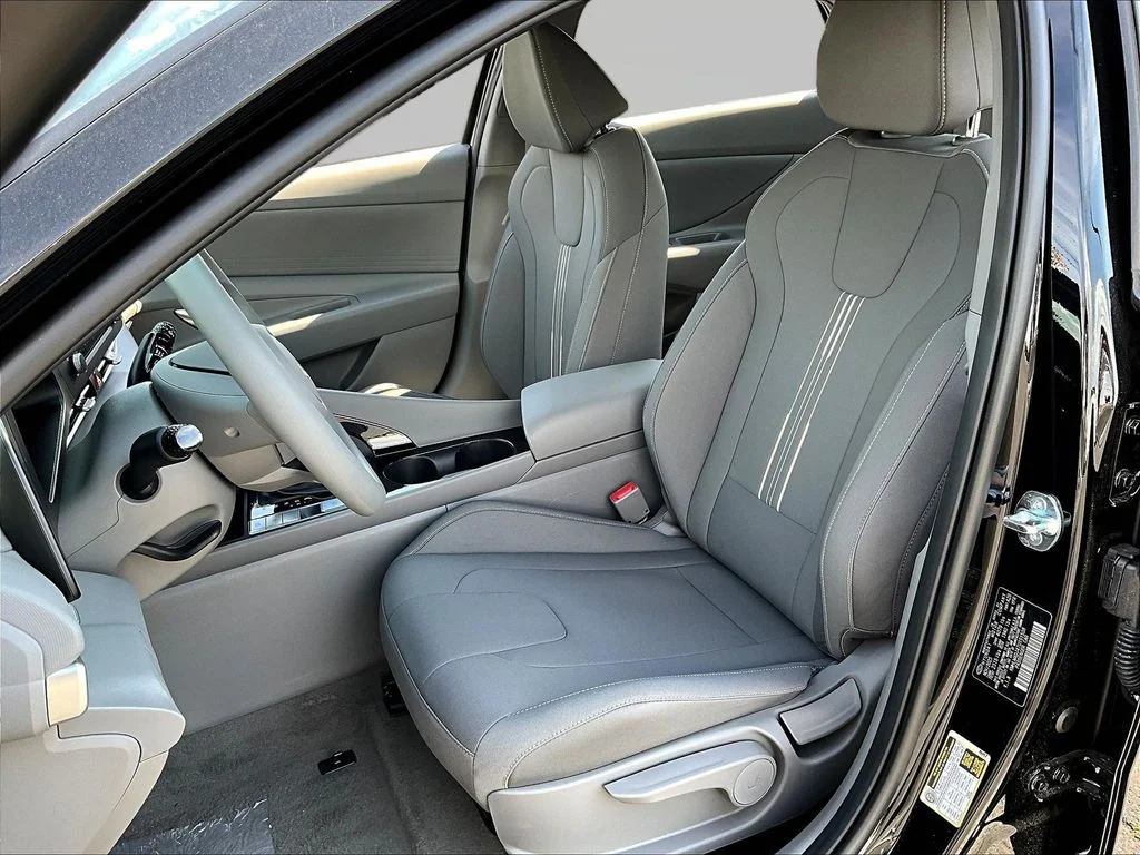 New 2026 Black Hyundai Blue image 26