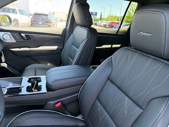 2026 Buick Enclave Avenir - Photo 16