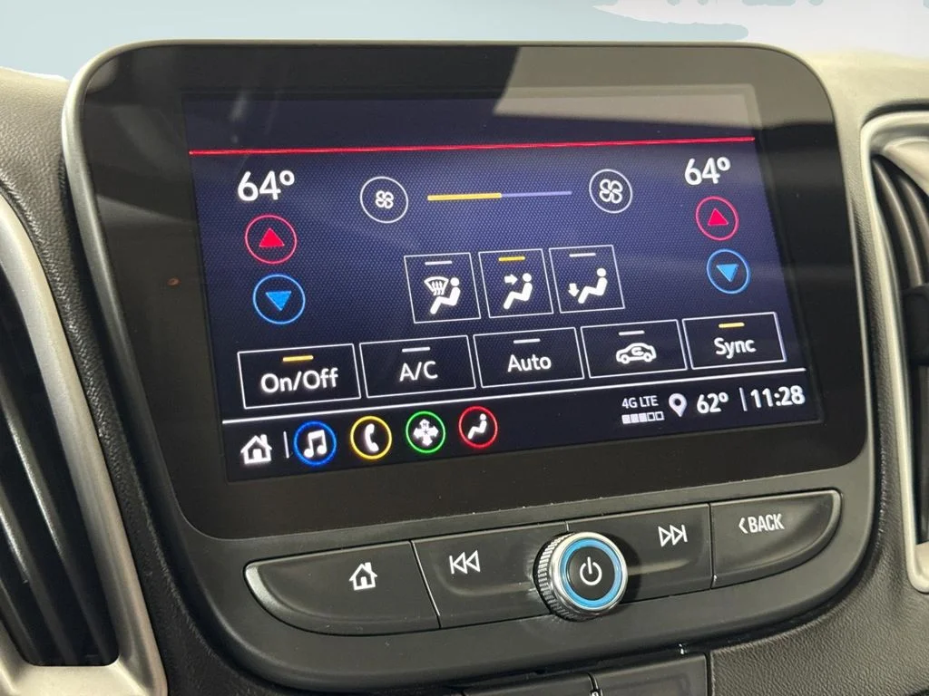 Used 2025 Gray Chevrolet LT image 21