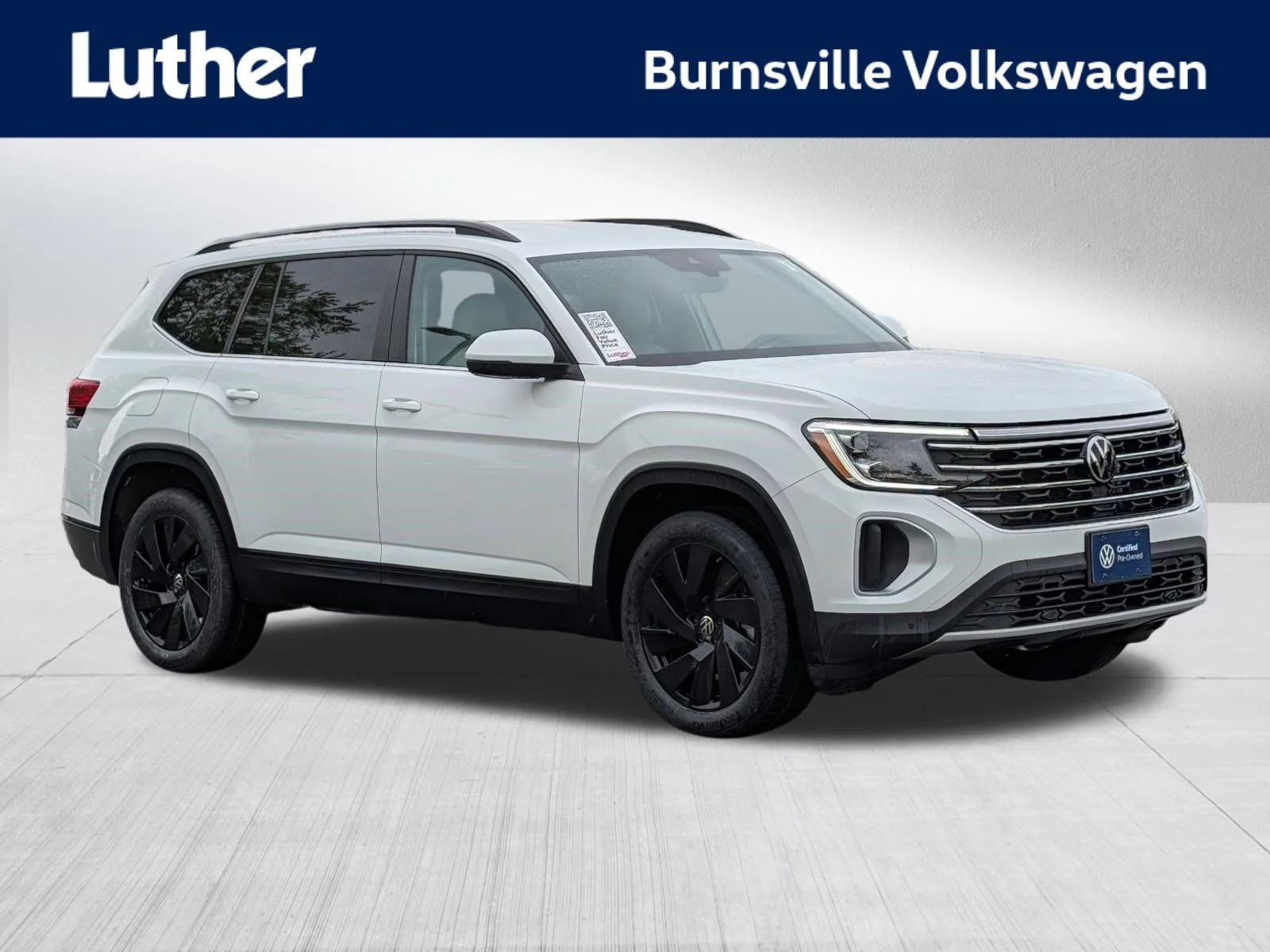 2024 Volkswagen Atlas 2.0T SE w/Tech 4MOTION's photo