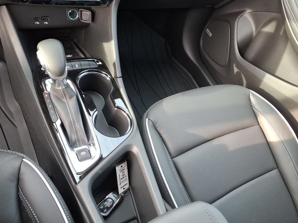 2026 Buick Encore GX Avenir - Photo 10