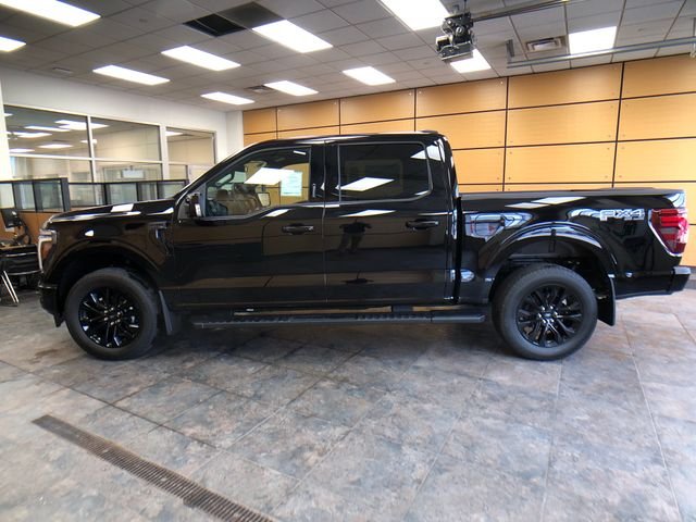 New 2026 Agate Black Metallic Ford Lariat® image 4
