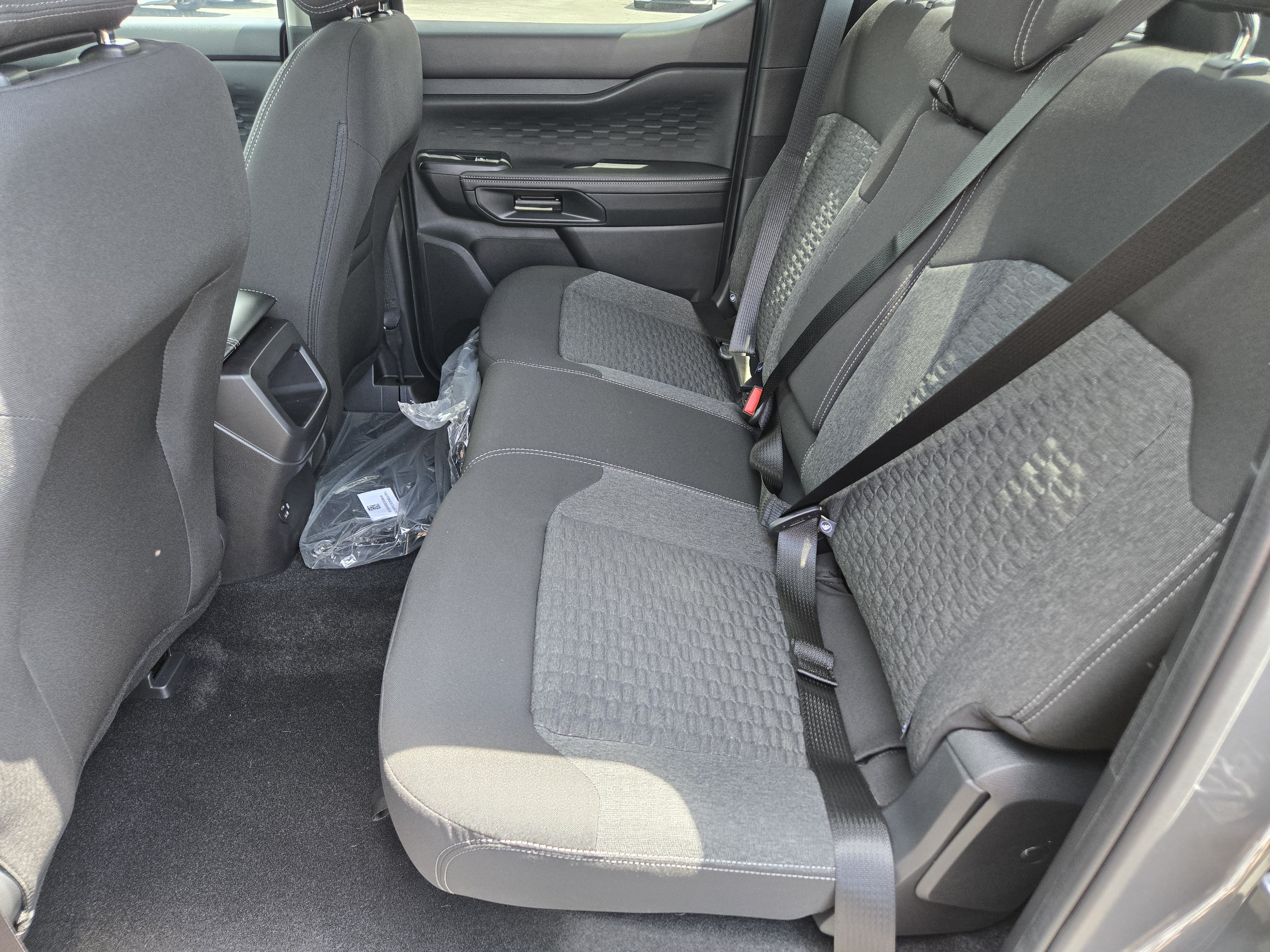 New 2026 Carbonized Gray Metallic FORD XLT image 18