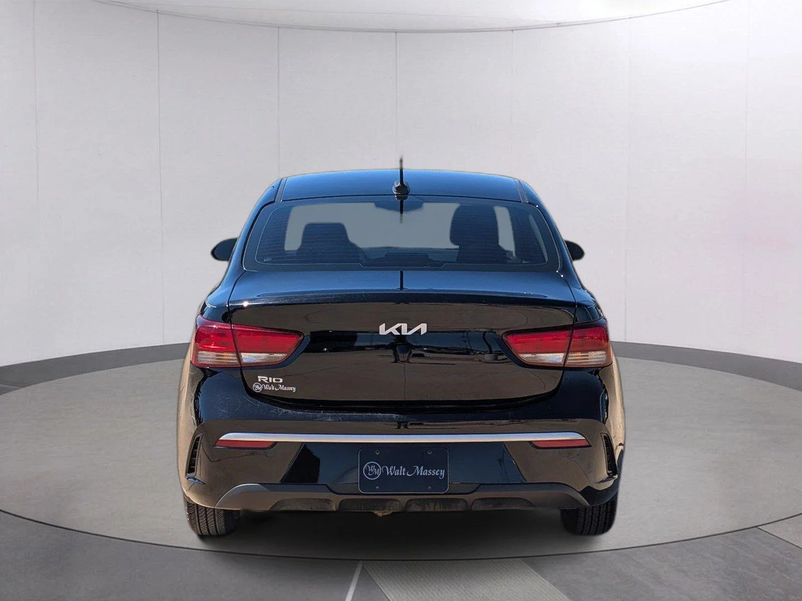 Used 2023 Aurora Black Kia S image 4