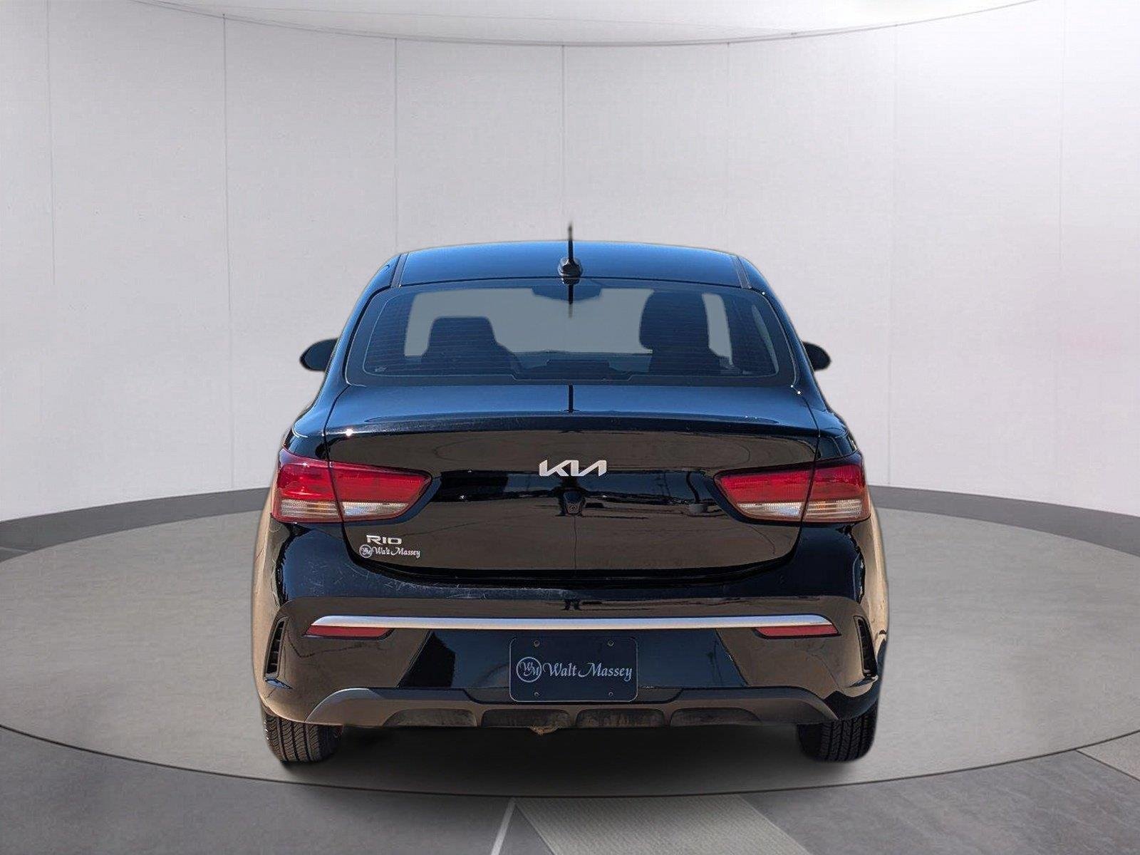 Used 2023 Aurora Black Kia S image 4
