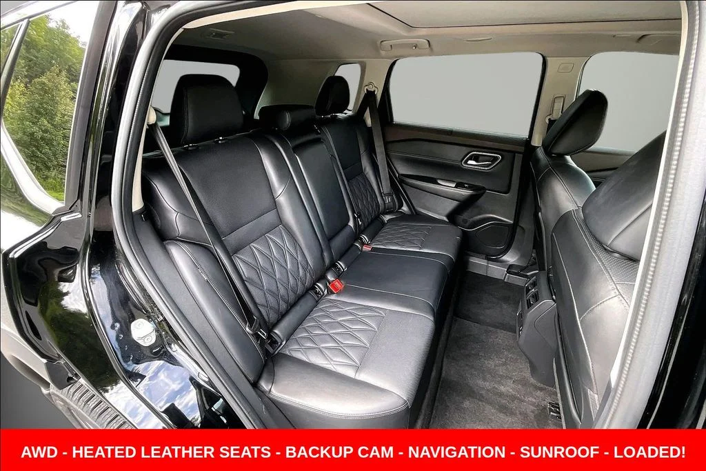 Used 2023 Black Nissan Platinum image 24
