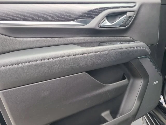 Used 2024 Onyx Black GMC Denali image 16