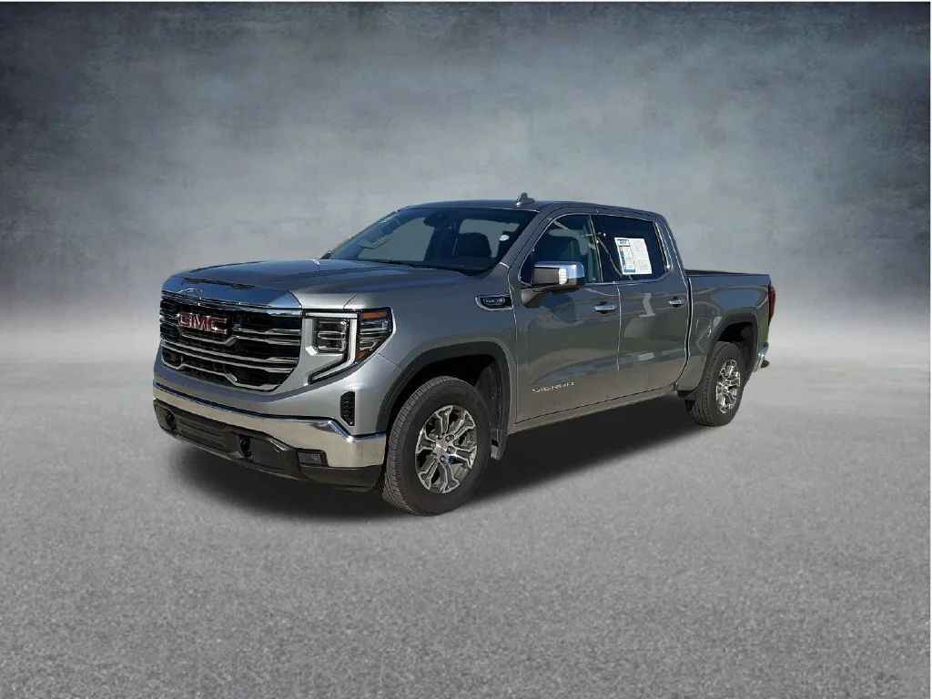 Used 2026 Silver GMC SLT image 3