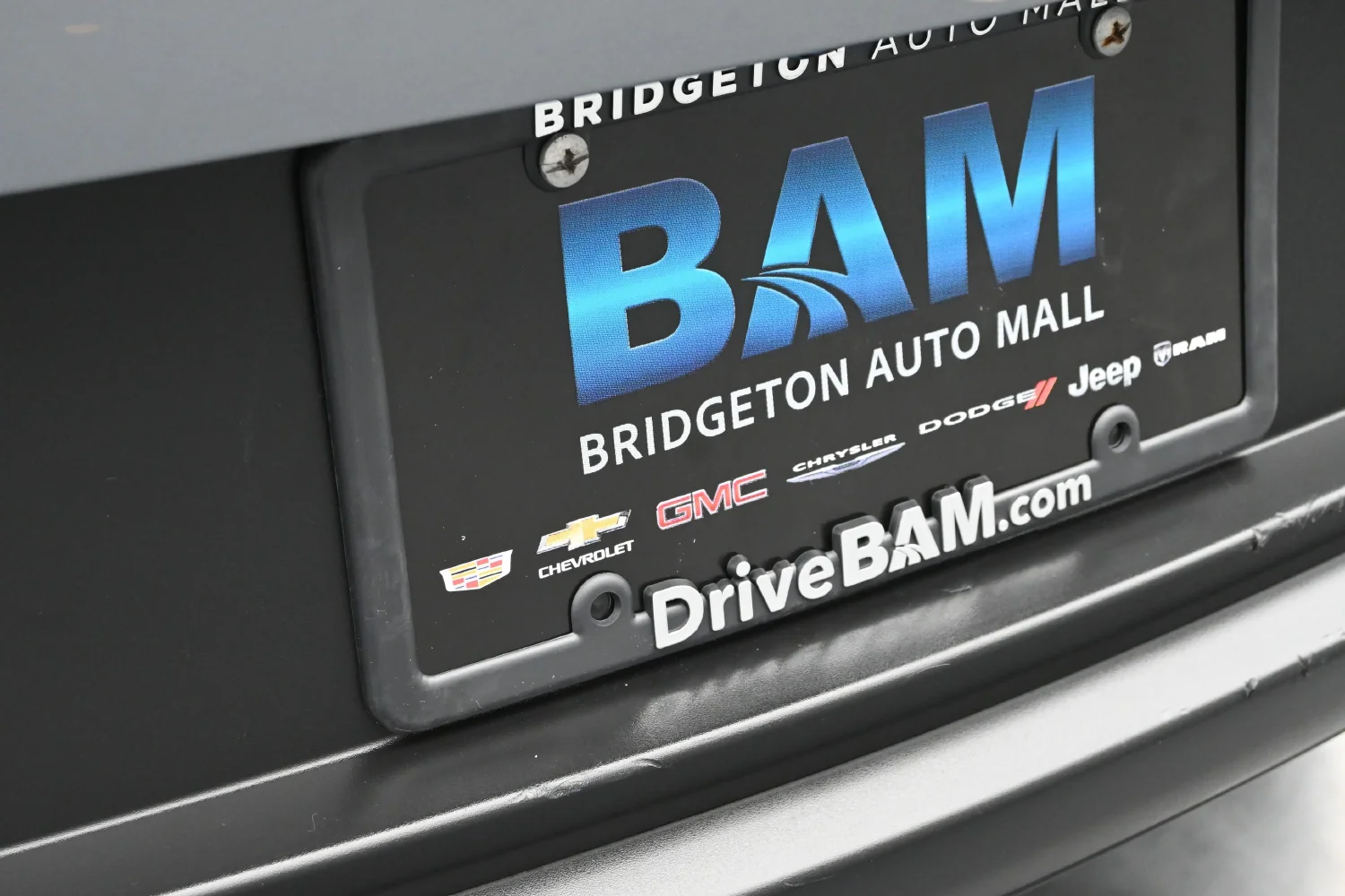 Used 2023 Gray Chevrolet LS image 29