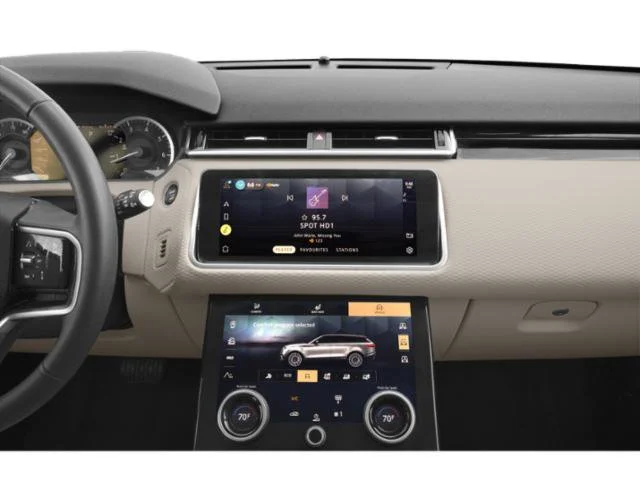 Used 2023 Silver Land Rover R-Dynamic S MHEV image 9
