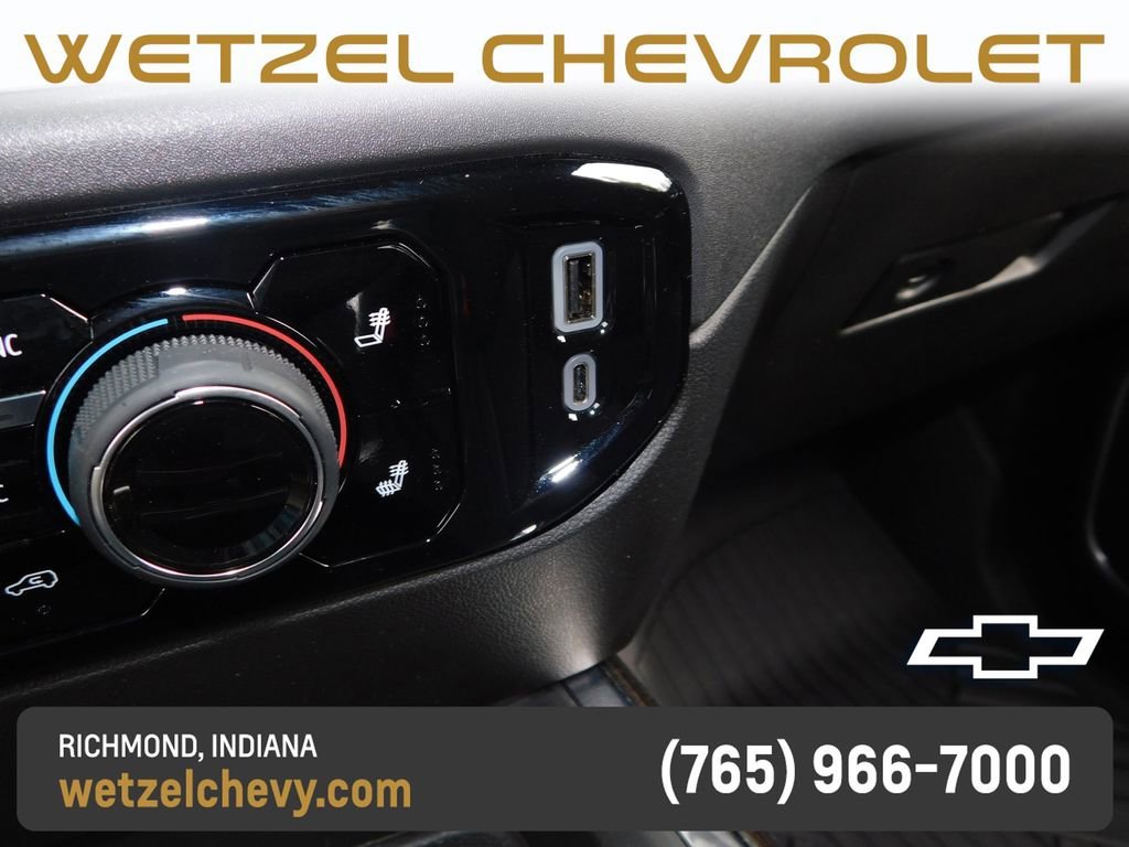 2025 Chevrolet Silverado 2500HD LT - Photo 38