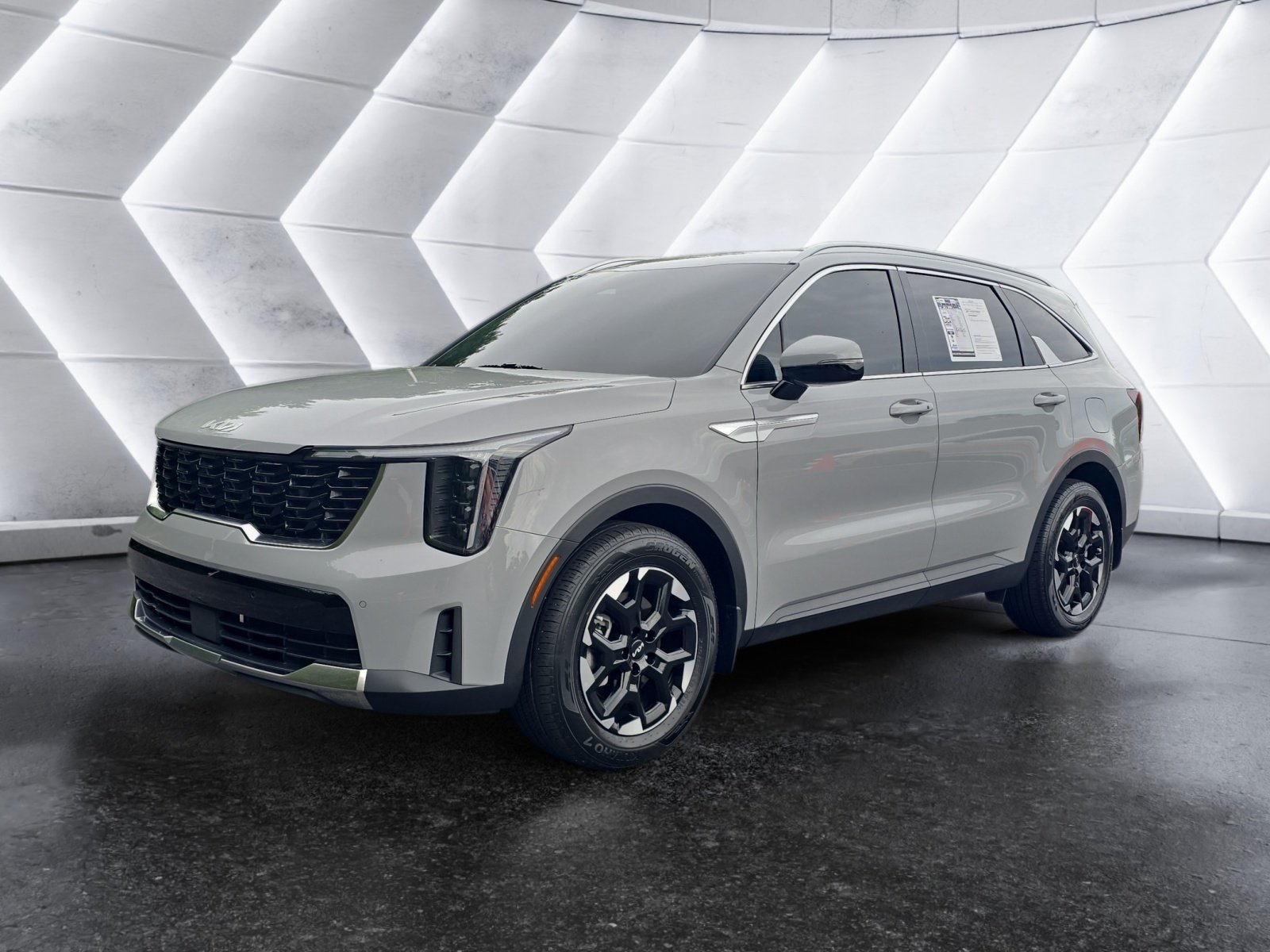 2025 Kia Sorento S AT's photo