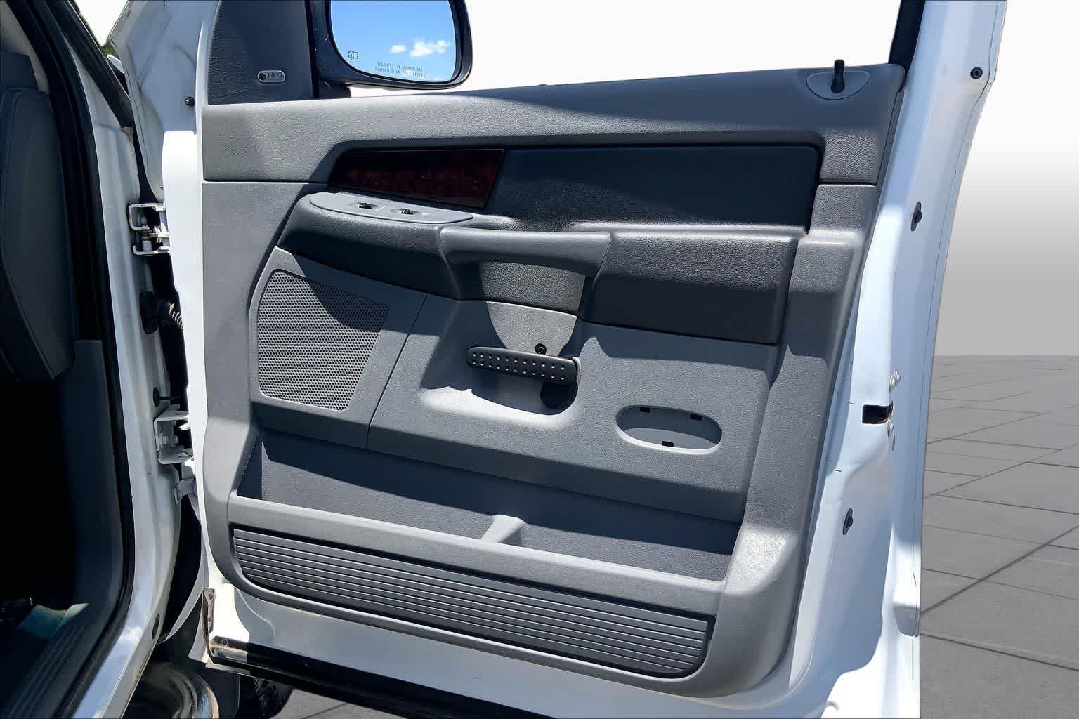 Used 2008 Bright White Dodge Laramie image 22