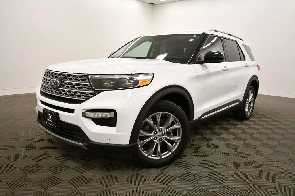Used 2023 Ford Explorer Limited with VIN 1FMSK8FH0PGB26077 for sale in Rochester, Minnesota