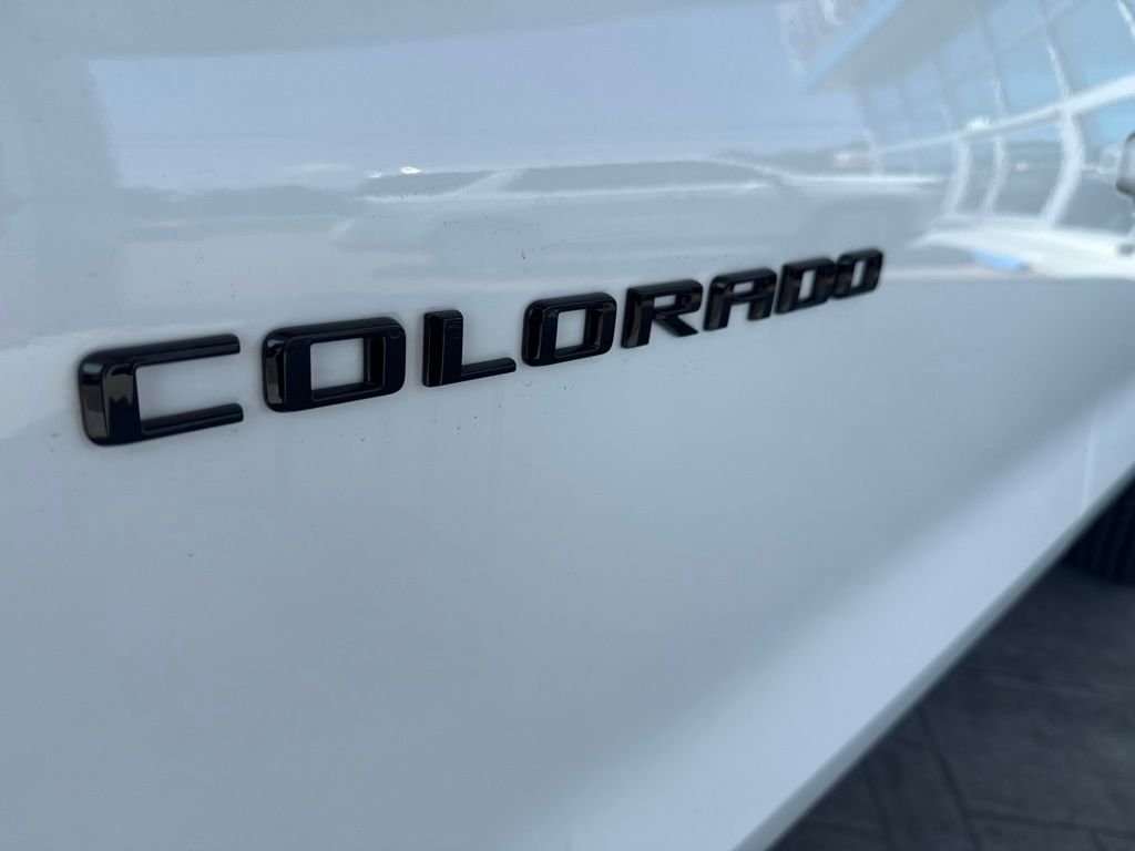 Used 2024 White Chevrolet Z71 image 16