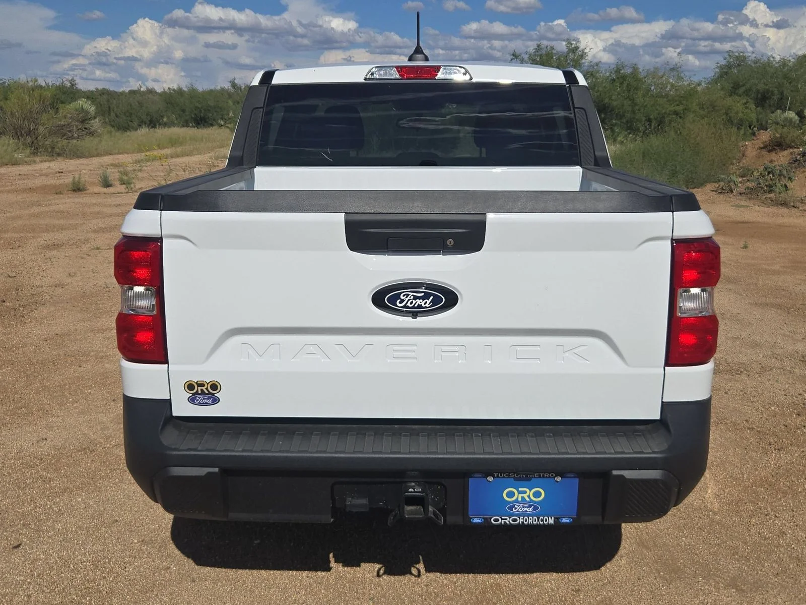 New 2026 Oxford White Ford XLT image 7