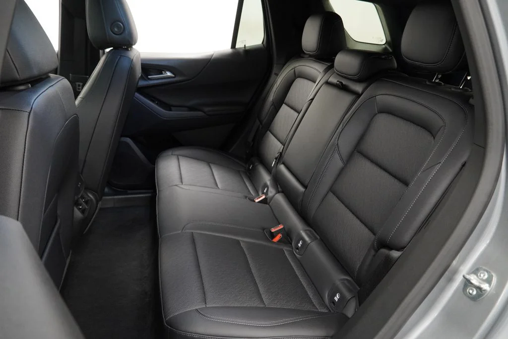Used 2026 Gray Chevrolet LT image 4