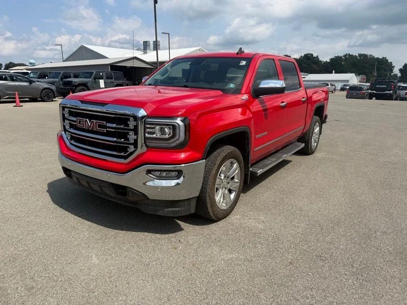 Used 2018 Red GMC SLT image 2