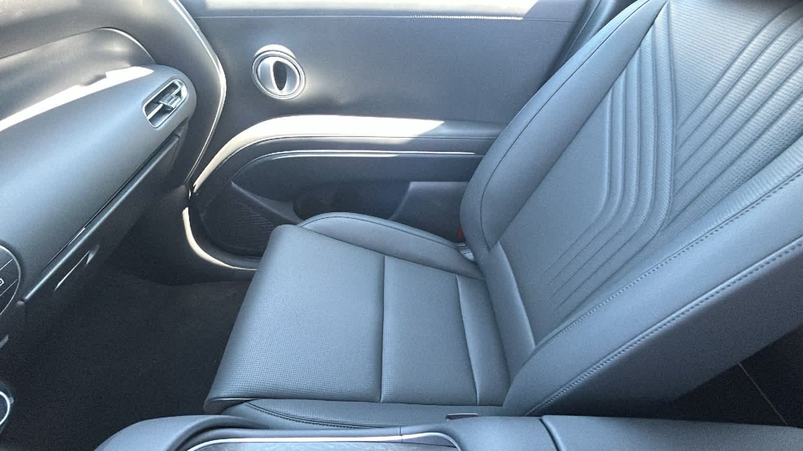 New 2026 Creamy White Pearl Hyundai SEL AWD image 12