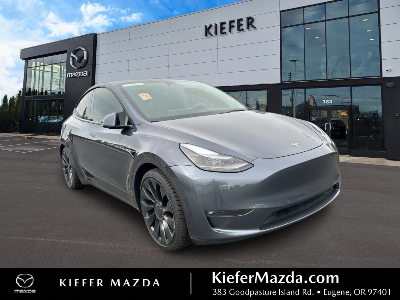 2022 Tesla Model Y Performance Dual Motor All-Wheel Drive's photo