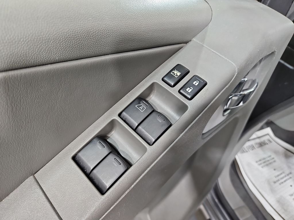 Used 2019 Gray Nissan SL image 12
