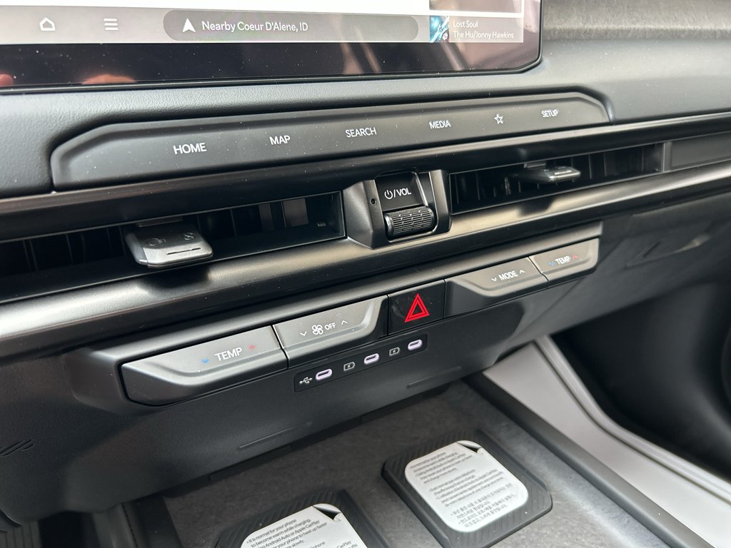 New 2027 Glacial White Pearl Kia X-Line EX image 23