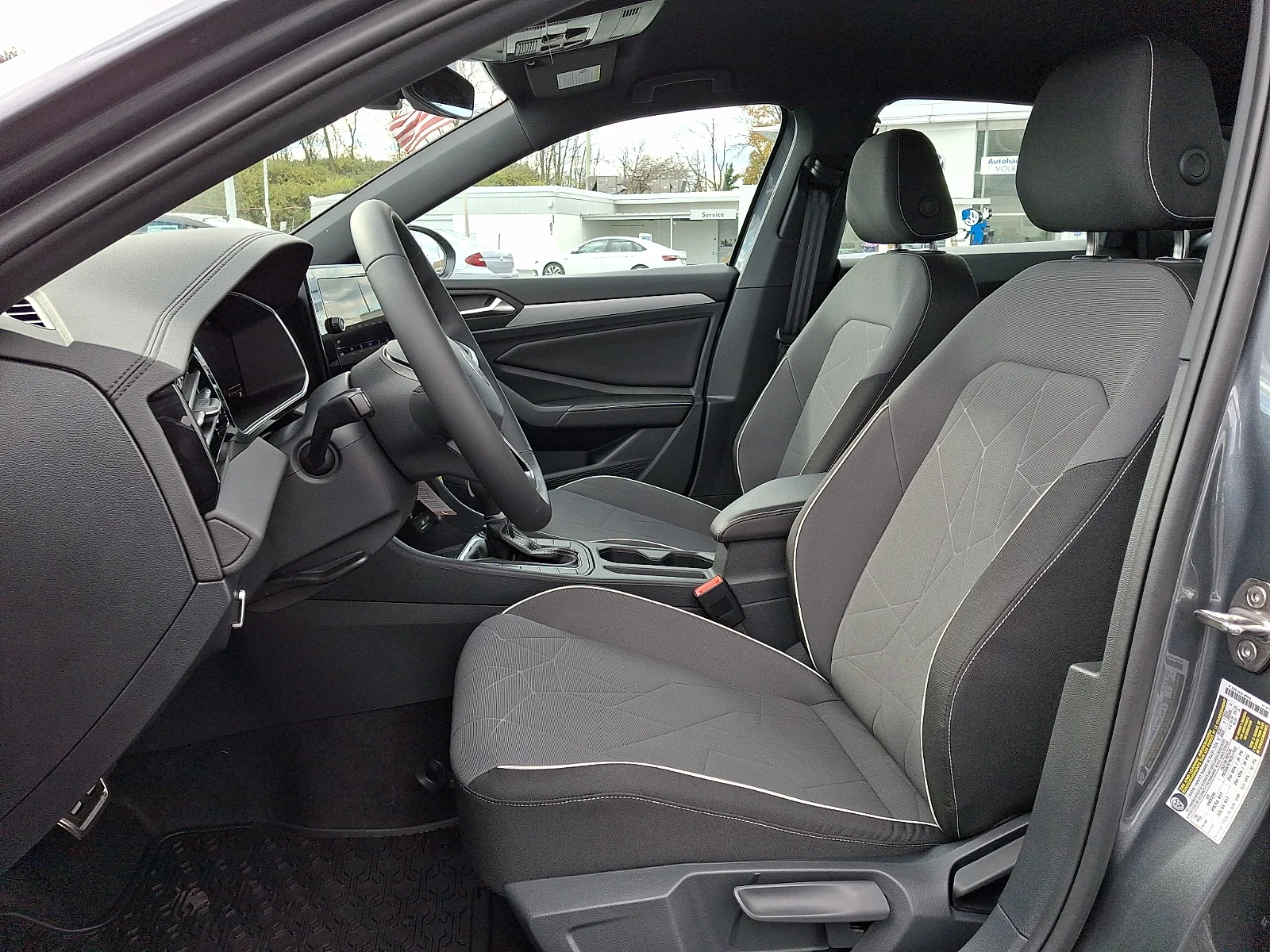 2026 Volkswagen Jetta Sport - Photo 7