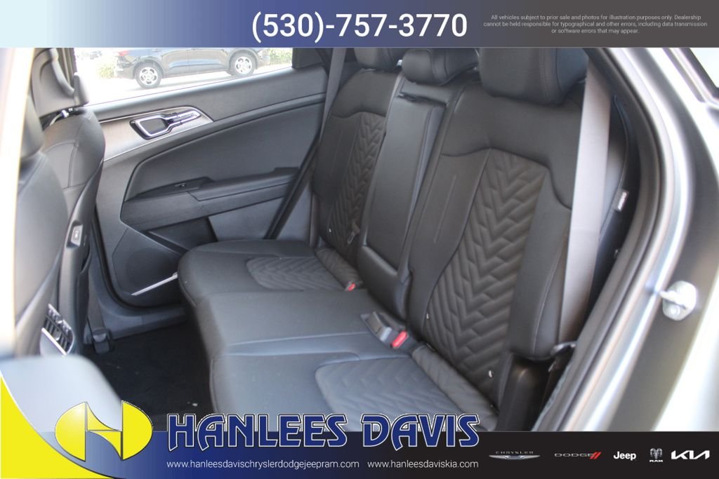 New 2026 Shadow Matte Gray Kia X-Line image 16