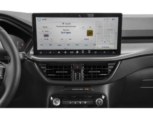 Used 2024 Silver Ford Base image 9