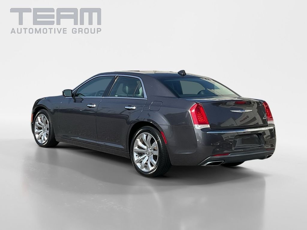 Used 2018 Gray Chrysler Limited image 5