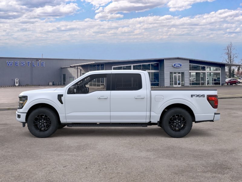 New 2026 Oxford White Ford XLT image 25