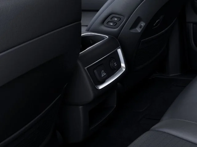New 2027 White Kia SX Prestige image 26