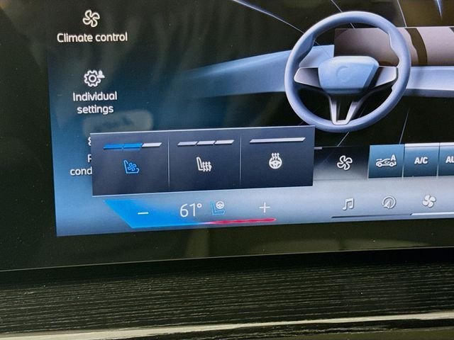 New 2026 Carbon Black Metallic BMW xDrive50e image 21