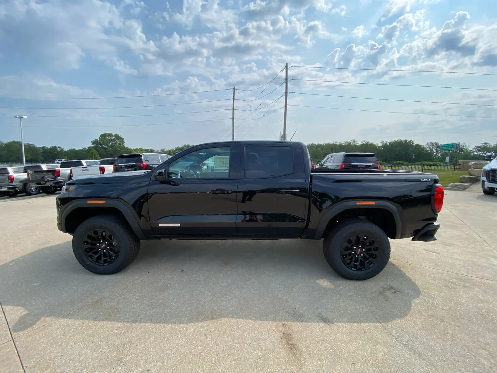 New 2026 Onyx Black GMC Elevation image 5