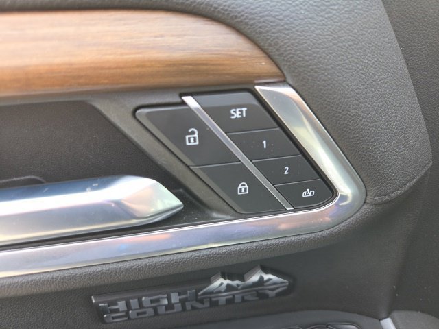 2022 Chevrolet Silverado 1500 High Country - Photo 24