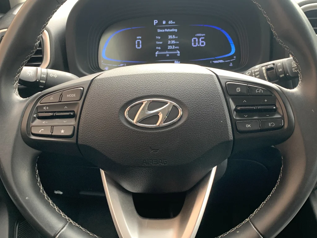 Used 2025 Intense Blue Hyundai SEL image 10