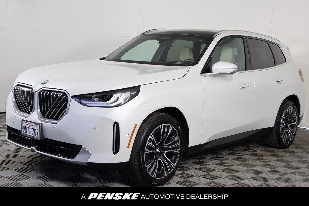 2025 BMW X3 30 XDRIVE's photo