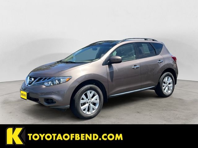 Used 2012 Brown Nissan SL image 1