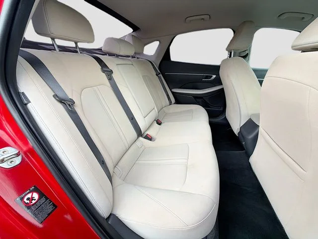 Used 2021 Red Hyundai SEL image 26