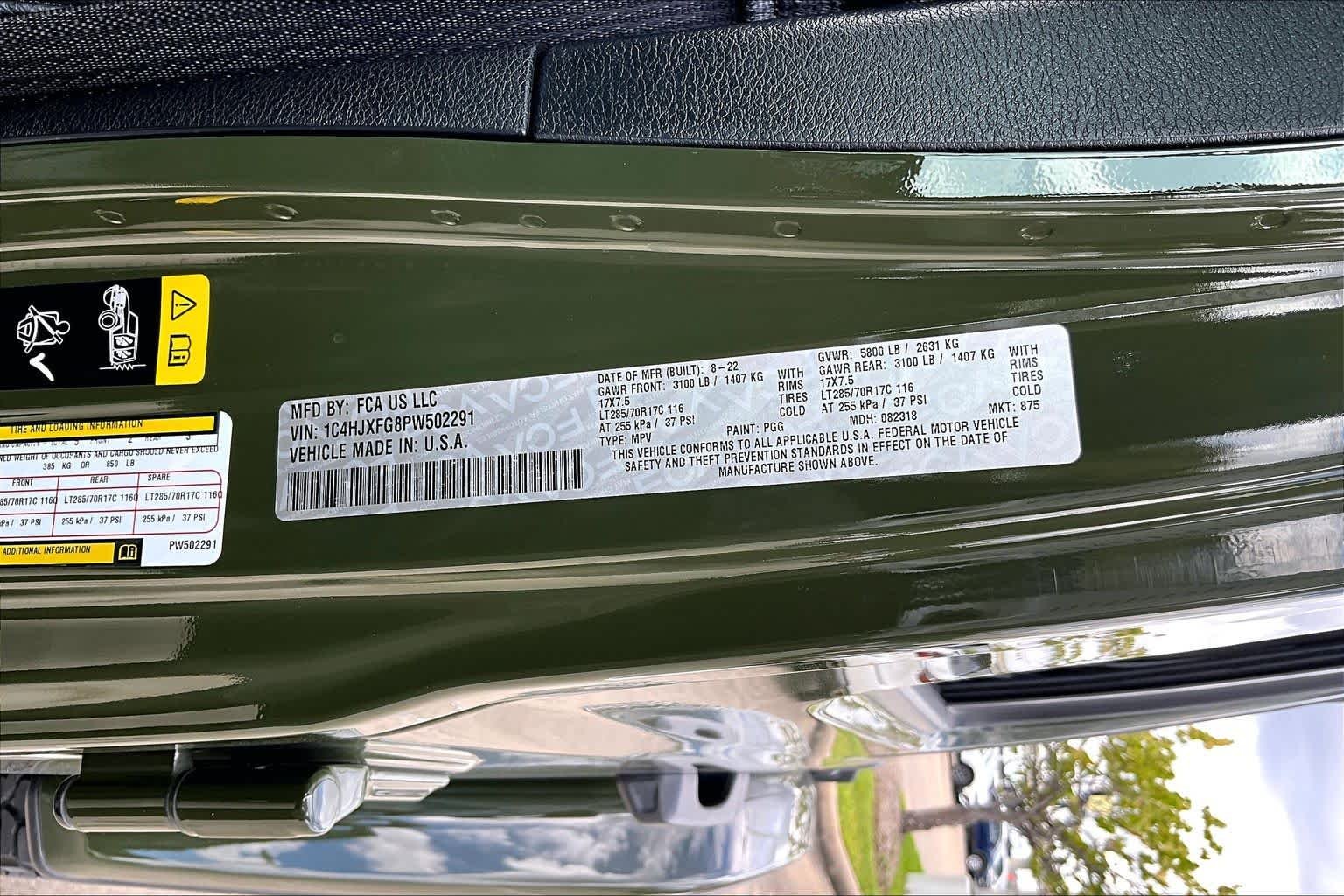 Used 2023 Sarge Green Clearcoat Jeep Rubicon image 35