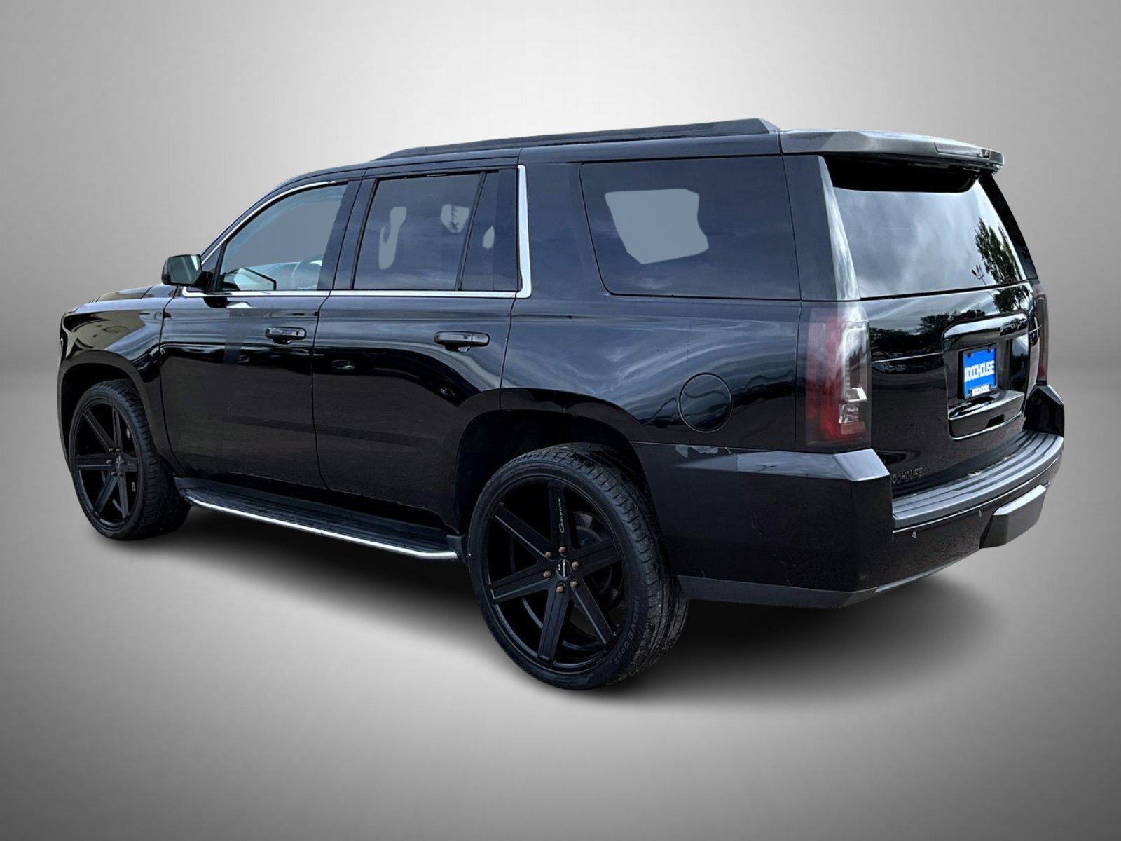 Used 2018 Black GMC SLT image 8